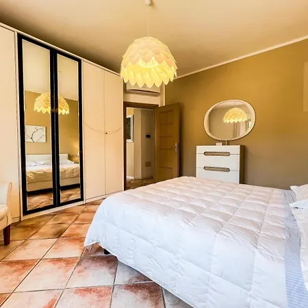 For In Costa Smeralda Ольбія