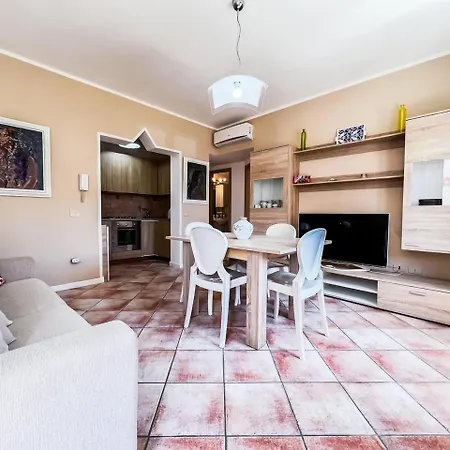 For In Costa Smeralda Апартаменти *